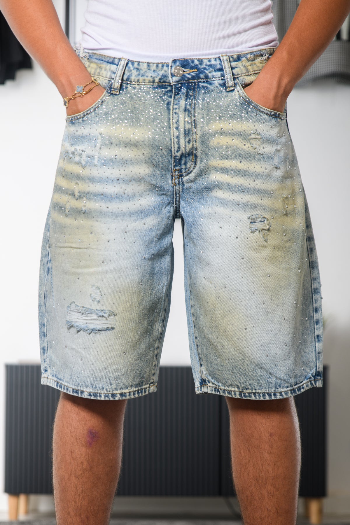 JEANS SHORT VINTAGE STRASS