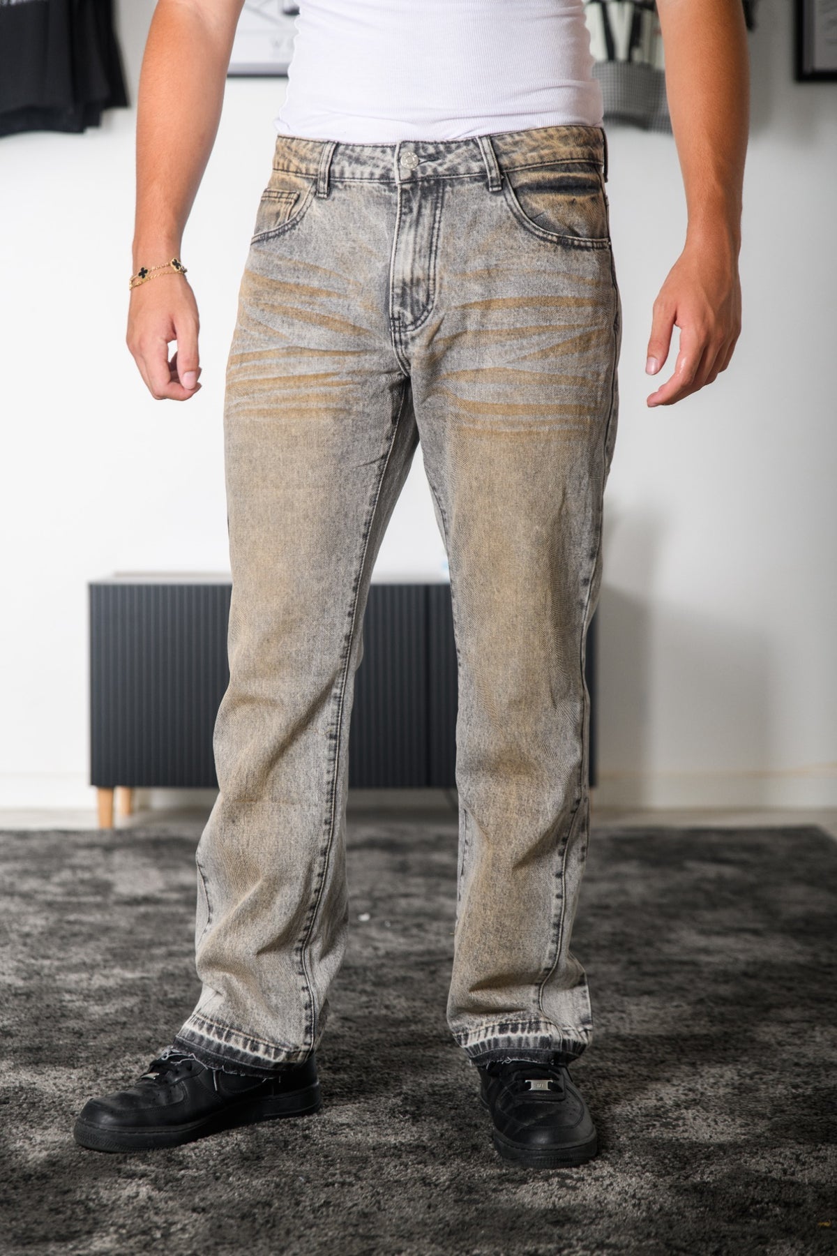 JEANS FLARE FIT VINTAGE WASHED